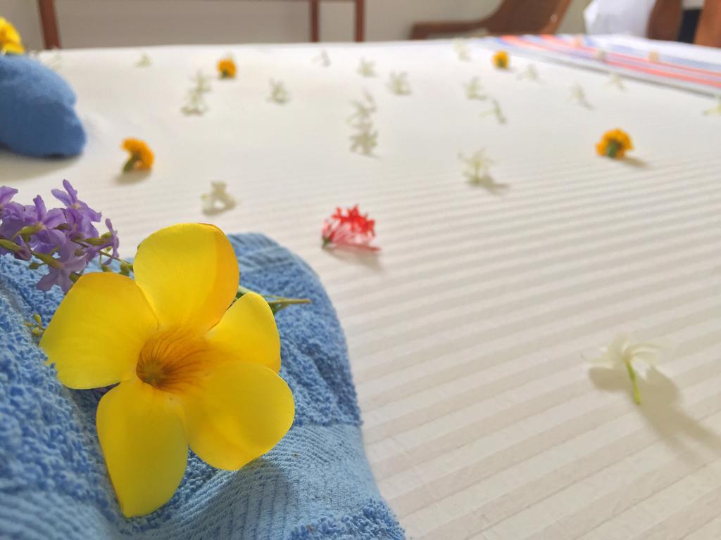 Garden Inn Мірісса Екстер'єр фото